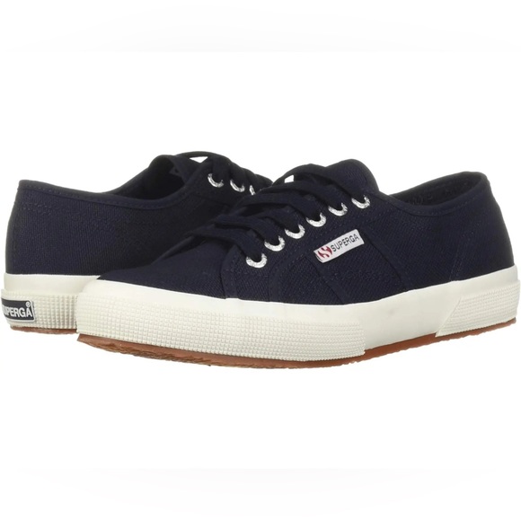 Superga Cotu Sneaker in Navy - Picture 3 of 7